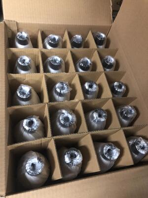 20D 30D الخيط من الألياف الأحادية الدوارة ذو اللون الساطع الخيط من الألياف الأحادية البوليستر للجوارب الخيط من الألياف الأحادية